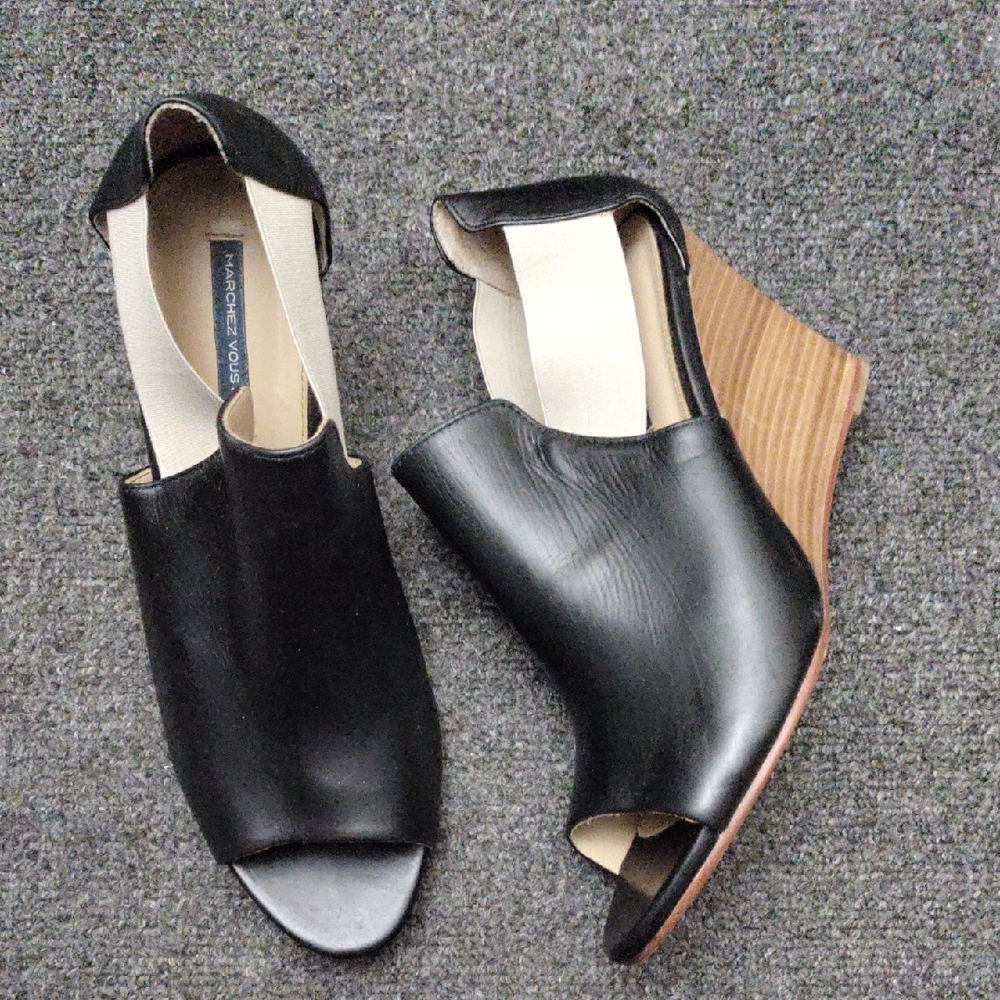 Marchez Vous Blue Stylish Black Leather Wedge Sandals